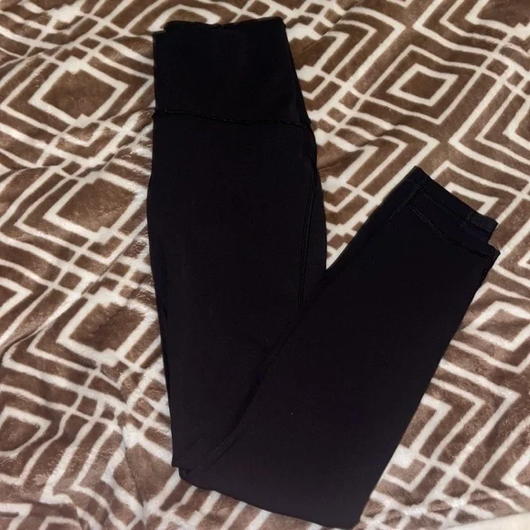 Lulu lemon leggings - Picture 9 of 11